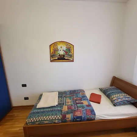 Mika Medugorje *